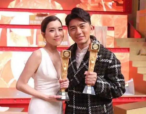 前tvb小花公开认爱,自爆与男友拍拖三年,两人有计划结婚生b