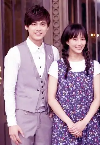 李易峰:父母眼里的大孝子,34岁仍未婚|杨幂|李菲儿|张钧甯_网易订阅