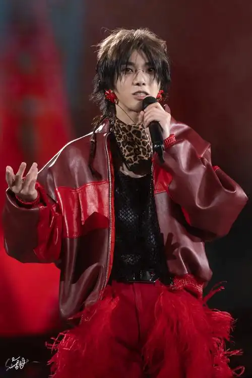 2023年华晨宇十佳造型##2023华晨宇火星演唱会