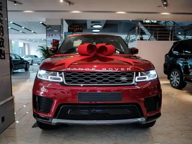 厦门未上牌路虎揽胜运动版2018款30v6hsedynamic红色自动档