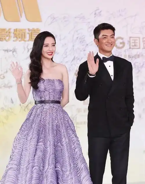 请来了很多大咖和明星,刘德华也来了,苏有朋久违走红毯,高圆圆很久没