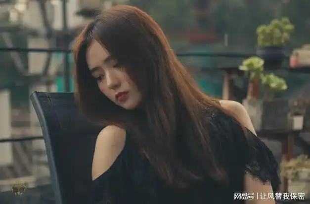 离婚后,老公被小三打上新闻,结局太爽了!