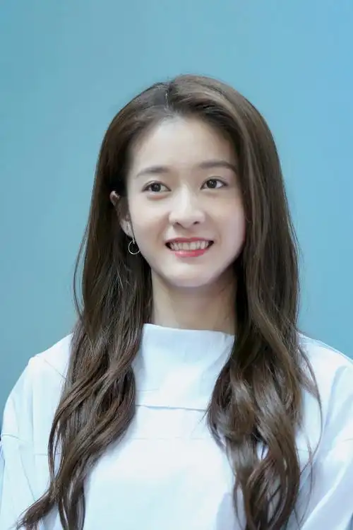 张雪迎唯美性感活动照图片_明星_美桌图片库