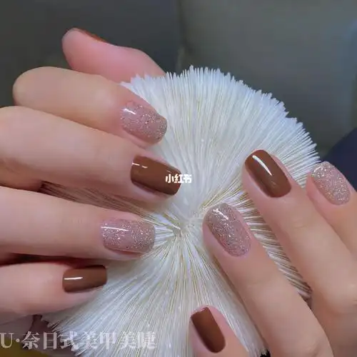 巧克力95纯色跳色美甲97