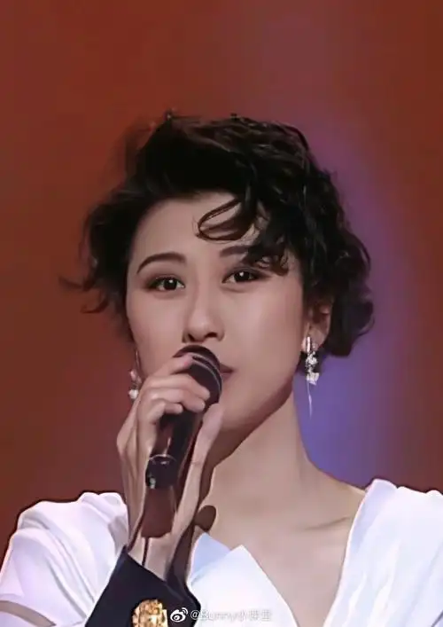 年轻时的叶倩文