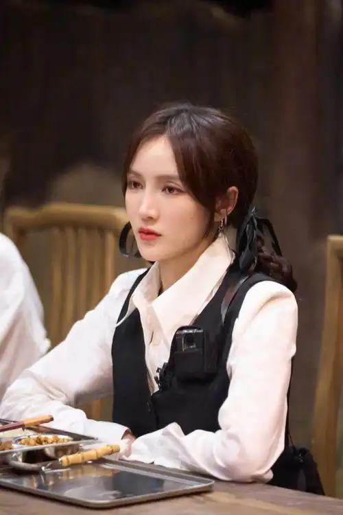 【#密室大逃脱ip对撞季#《陶寨风云(上)》@m孟佳j高清剧照】玩密室真