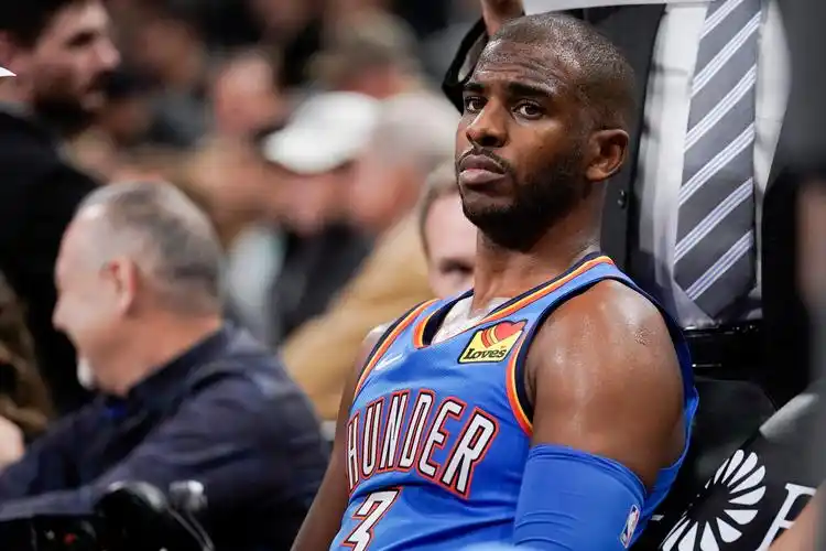 帕克生涯扣篮8次保罗扣篮42次你知道纳什和艾弗森几次吗