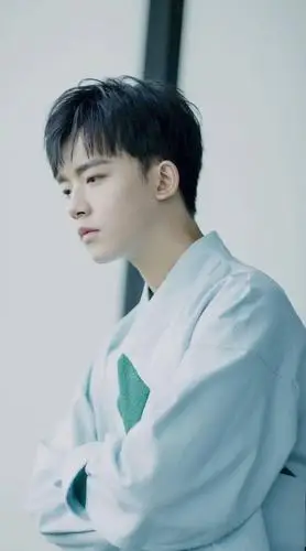 手机壁纸李明德