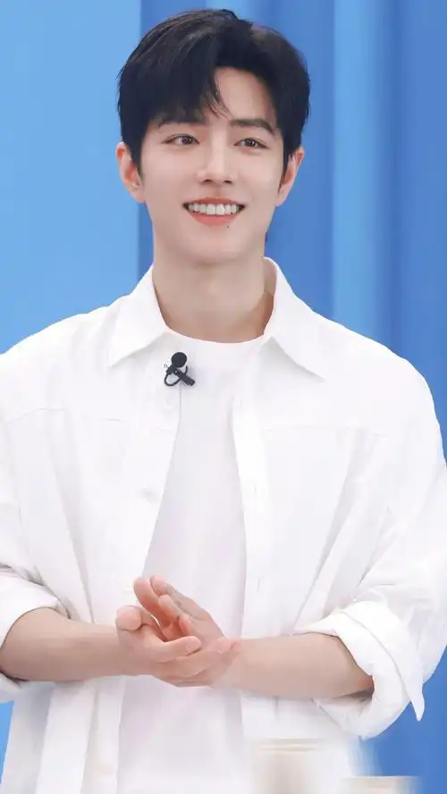 肖战白衬衫直播造型##肖战