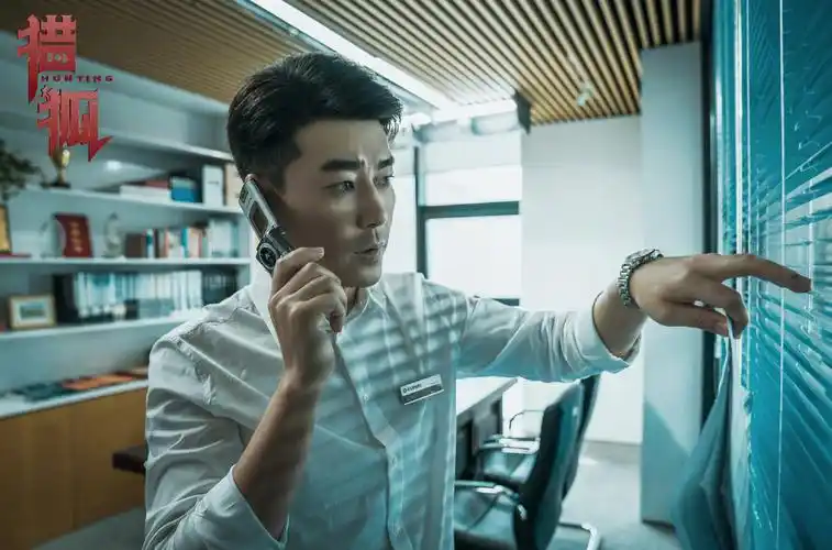 回顾知名演员妻子是他的粉丝两人恩爱24年生一子甜蜜如初