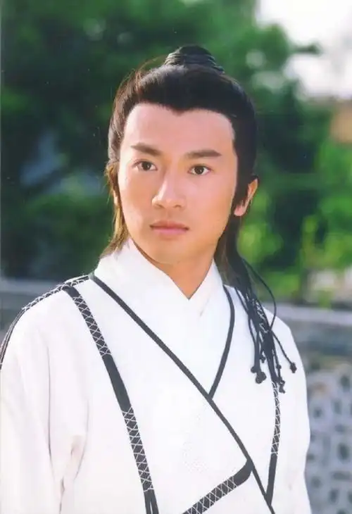 《 a target="_blank" href="/item/倚天屠龙记/5683" data-lemmaid="