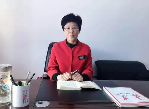 【校长论坛】第六期:带着问题讨论 迎着问题求解