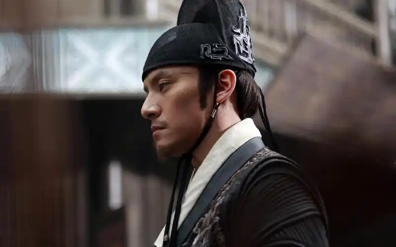 飞鱼服,绣春刀 先斩后奏,皇权特许