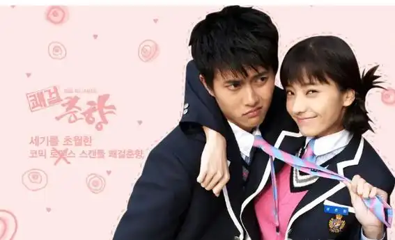 近日,有媒体报道,李敏镐被指控在2018年至2020年间,以投资电影为由