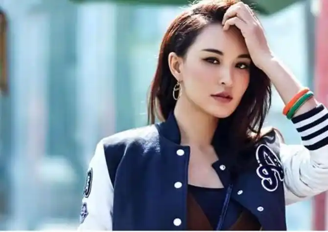 莫小棋预言三次,三次成真,网曝杨紫和张艺兴在一起,这会成真吗?