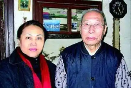 溥任:慈禧的爱孙,溥仪的兄弟,做了32年人民教师,活到96岁_父亲_任在