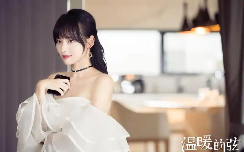 张嘉倪《温暖的弦》剧照图片桌面壁纸