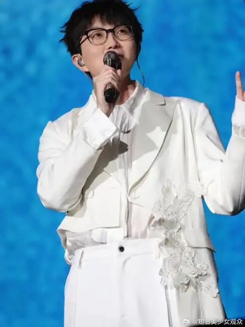 毛不易演毛不易