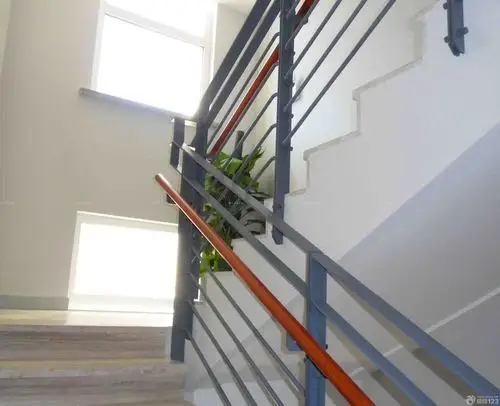 幼儿园室内楼梯扶手装修效果图片