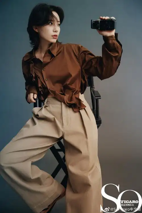 李斯丹妮狼尾卷发#@李斯丹妮最新杂志大片造型9615好帅气的狼尾