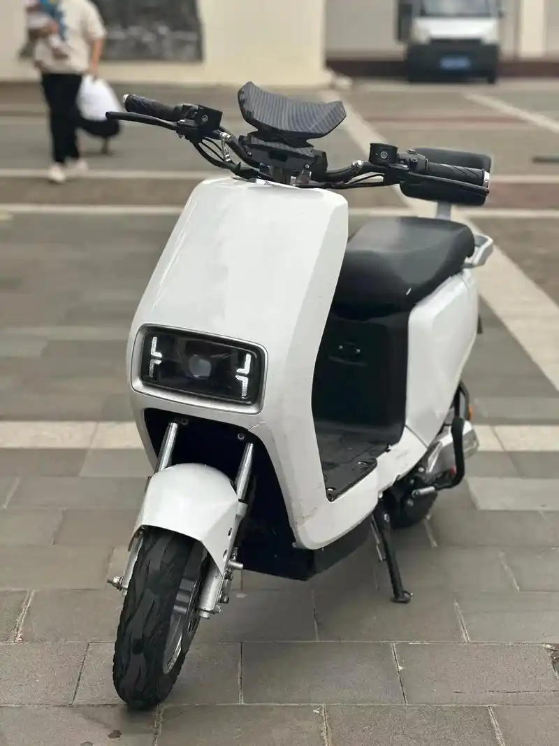 一天仅需8.8元 免押金出租电动车