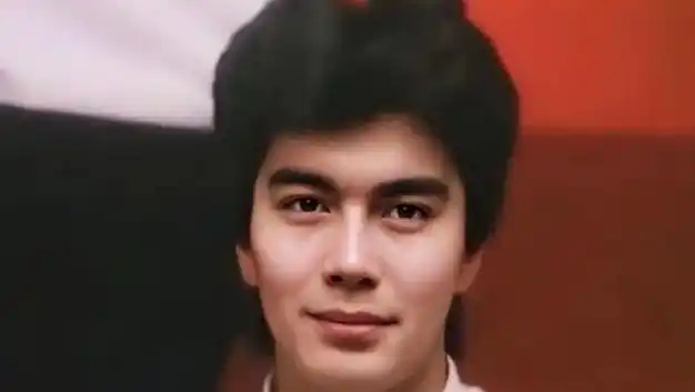 4任妻子赛西施,儿子高大威猛,许亚军再次翻红,吸粉无数|何晴|雷佳音