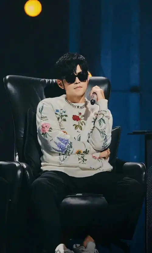 周杰伦《说唱梦工厂》高清无水印帅照