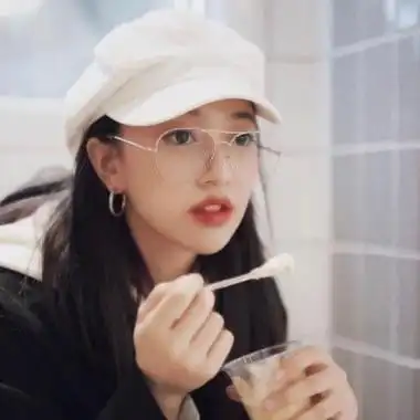 微信头像女戴眼镜 女生头像图片大全 -【爱个性】