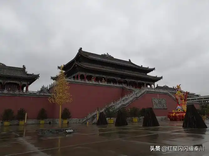 明《封神演义》是根据民间传说和史书记载综合而成的,是关于中国神仙