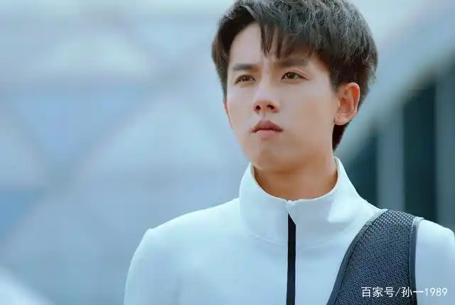 《全世界最好的你》张耀:宋伊人那货好像看上我了!