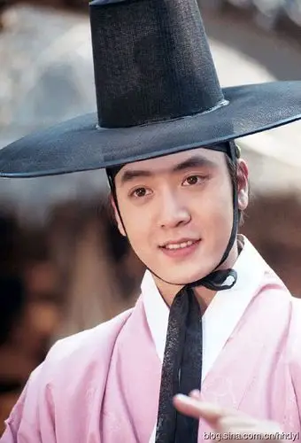20大韩国男星古装造型俊朗帅气(图)