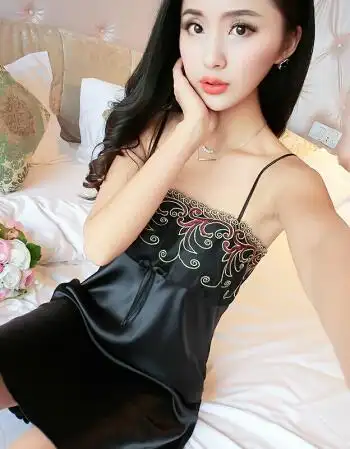 真丝睡裙女吊带性感睡衣女诱惑冰丝绸春夏吊带超短睡裙 黑色 a2023