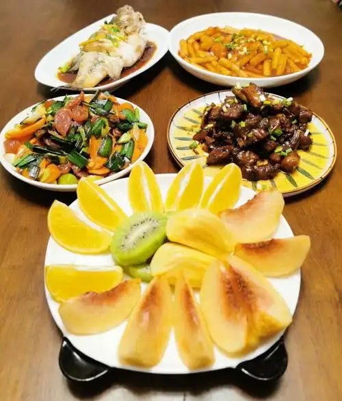 一桌美味的家常菜