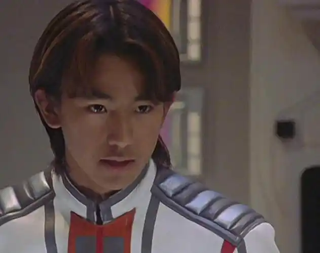 在《迪迦奥特曼》中,胜利队的7位成员,分别都是什么职能