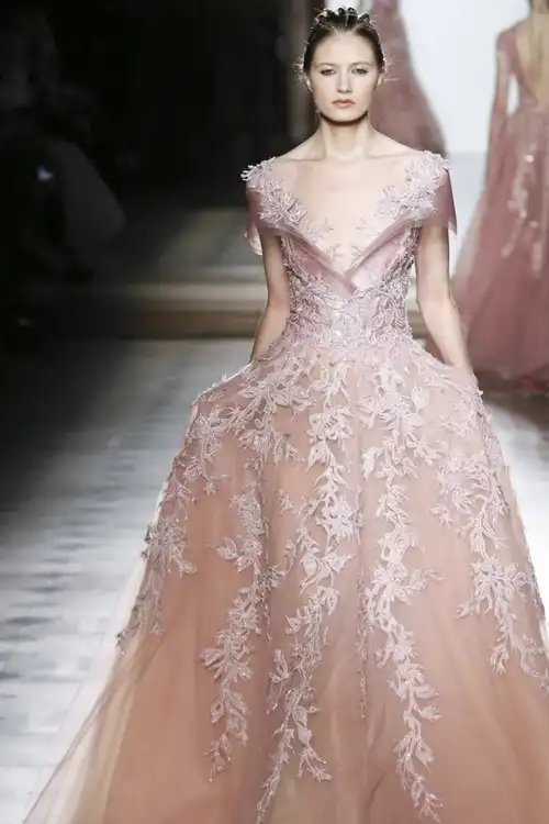 十二星座专属的仙女裙,天蝎座霸气十足,双鱼座温柔婉约_狮子座_含春