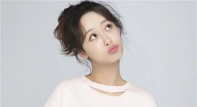 家有儿女杨紫亮点 家有儿女杨紫不带罩走光