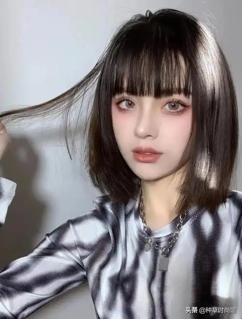 中年女款短发发型图片2020短发图片女2020最新款中年人