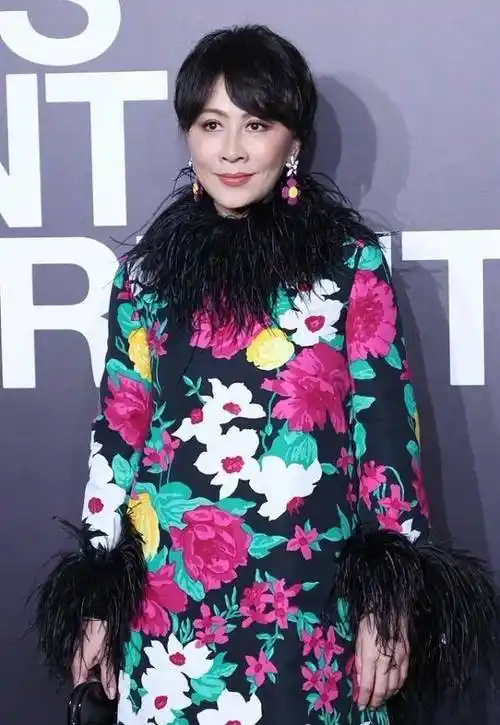 从王心凌到杨紫,没有女明星能逃过"蔡明定律"