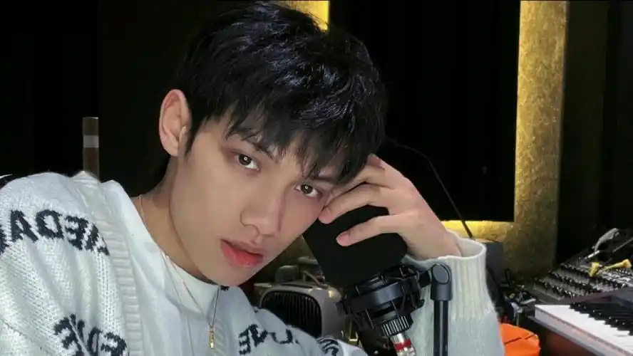 小卡打包段星星小卡