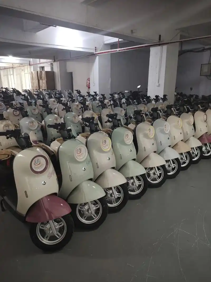 南宁电动车出租.小时租,日租,周租,月租.高续航60公里,外