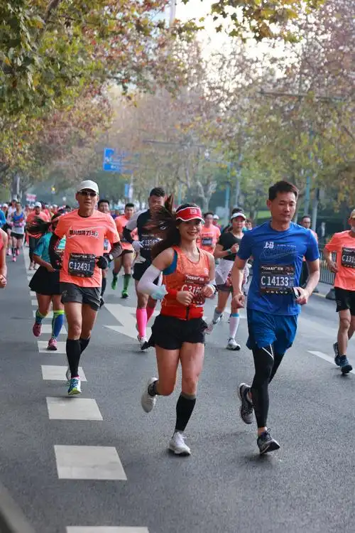 上海马拉松赛20201129