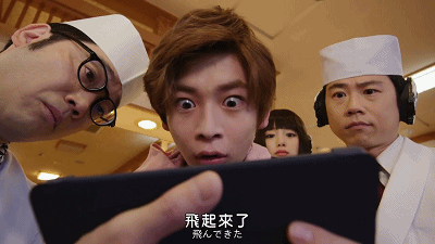 假面骑士01中伊兹的卖萌汇总一,你最喜欢哪一个?