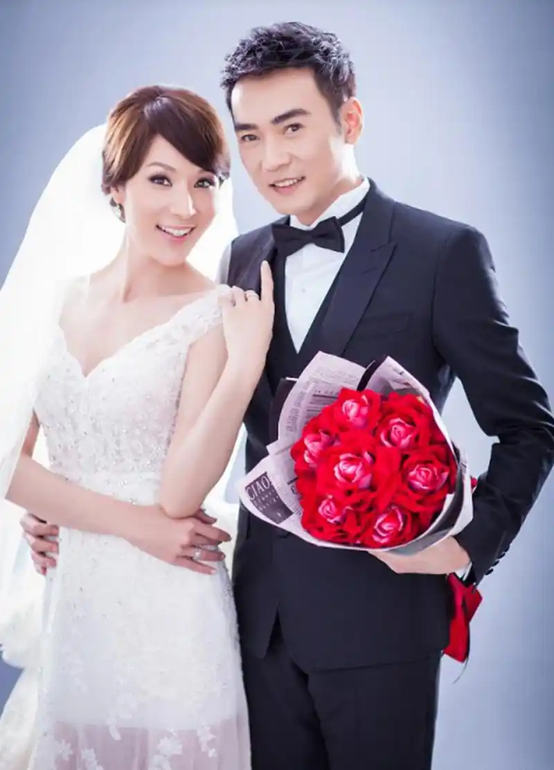 焦恩俊只能接受了,因为他的妻子已经移情别恋了.