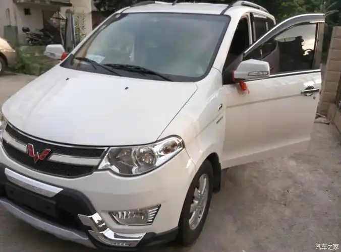 好看不?白色是最安全的颜色