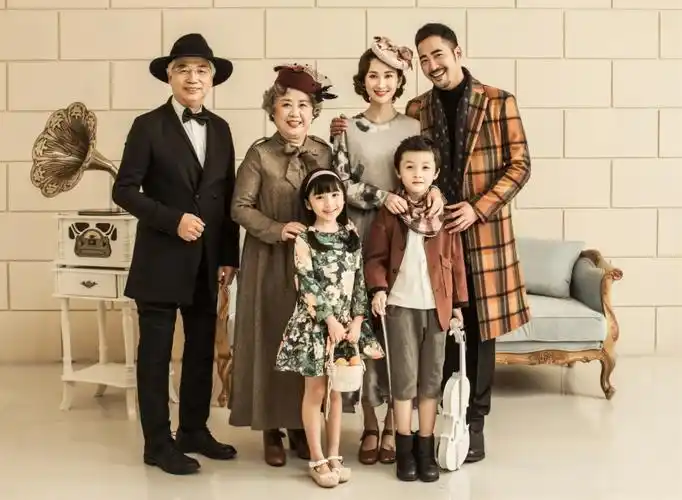 全家福照片怎么拍好看格林童趣儿童摄影