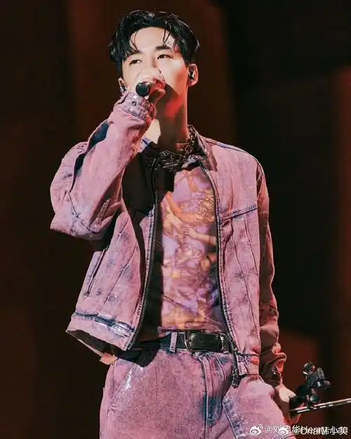 刘宪华的热爱如金##纯电smart首位代言人刘宪华