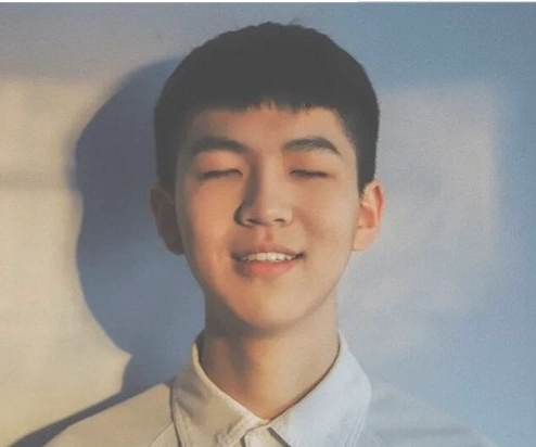 男生学生发型阳光清爽帅气短发很值得一试