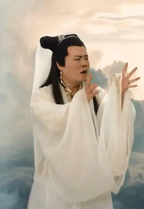 岳云鹏:其实我是你前世救下的小白蛇,我是来报恩的.