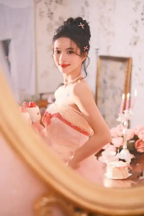 刘些宁1023生日快乐