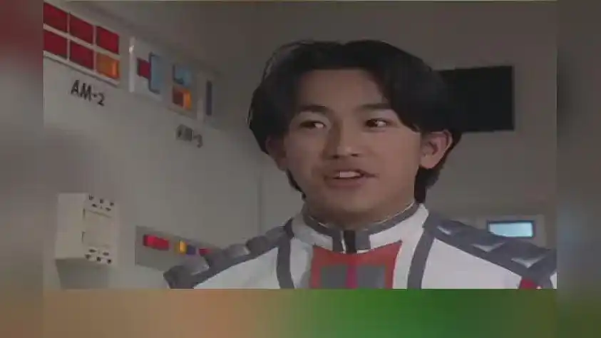 迪迦奥特曼:基地遭遇了入侵,崛井被抓了,胜利队陷入大危机迪